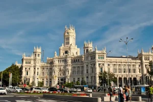 Hiking &amp; Adventure: Your Guide to the Majestic Spanish Pyrenees