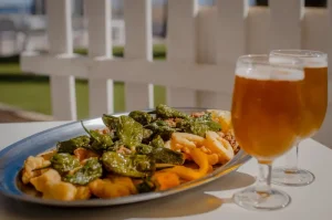 The Ultimate Guide to Spanish Tapas Culture for Travelers
