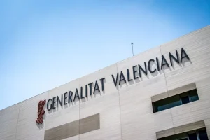 Valencia Travel Tips: Your Essential Guide to Getting Around, Budget &amp; Best Time to Visit