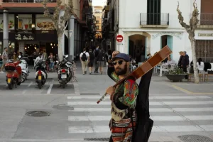 Is Punctuality Important in Spain? What Travelers Should Expect