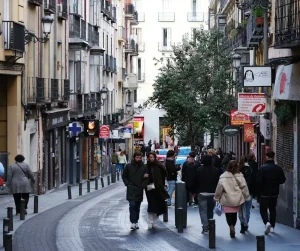 Productivity Hacks for Remote Workers Thriving in Spain