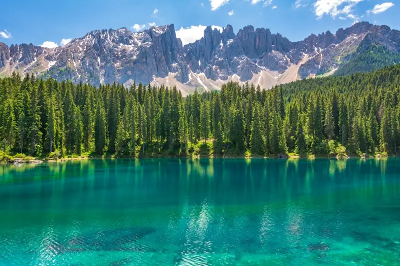 Spain’s Coastal Charms: Your Guide to Beach Days in June 2026