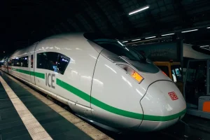 Intercity Travel in Spain: Trains vs. Buses vs. Flights Compared