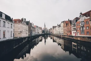 Spain Digital Nomad Visa vs. Non-Lucrative Visa: Which One Is For You?