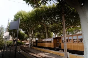 From Barcelona Airport (BCN) to City: Your Complete Transfer Guide