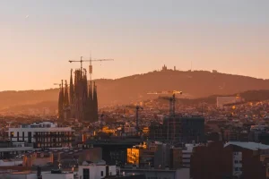 The 15 Best Bars in Barcelona You Can’t Miss