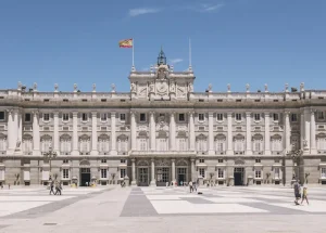 Ultimate Madrid Metro Guide for First-Time Visitors