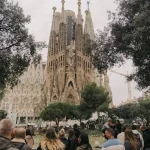 What Are the Must-See Attractions in Barcelona? Your Essential List