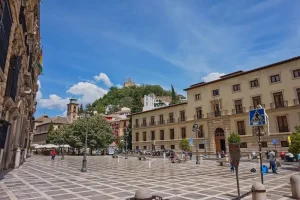 What to Buy in Granada: Essential Souvenirs &amp; Local Crafts