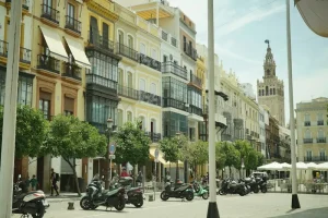 First Time in Spain? Essential Social Etiquette You Must Know