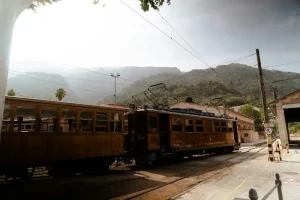 How to Get Around Spain: The Ultimate Transportation Guide