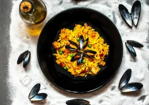 Eating Like a Local: Your Essential Guide to Spanish Dining Customs